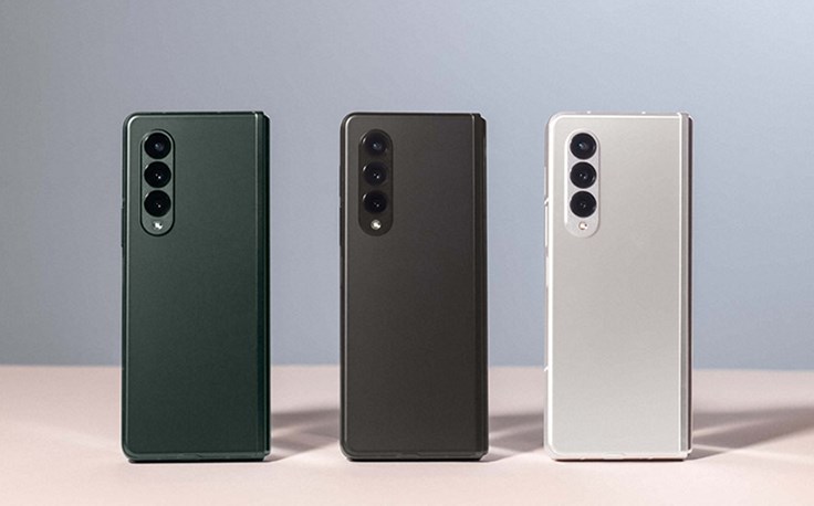 Samsung_1_Galaxy-Z-Fold3.jpg